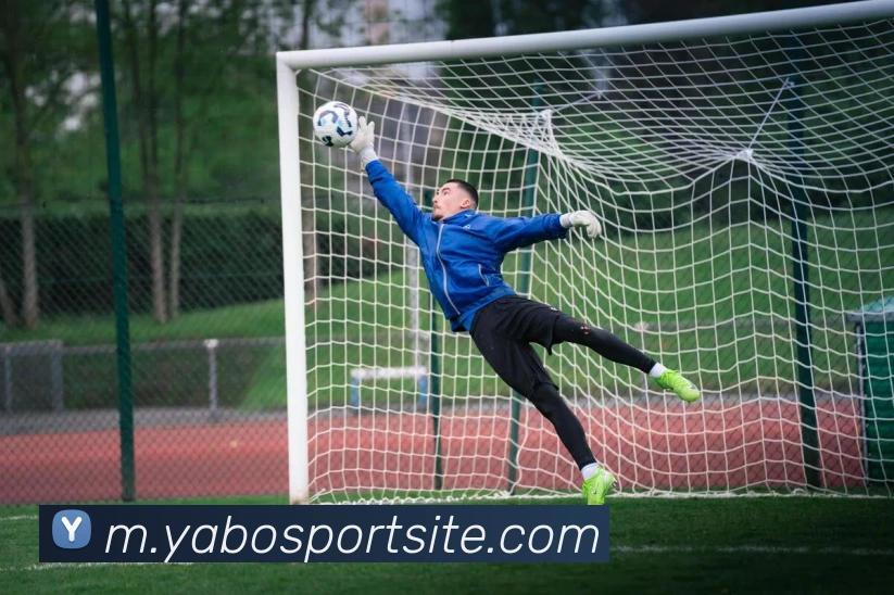 C罗前女友揭露分手后遭高价诱惑但我对他没有负面评价